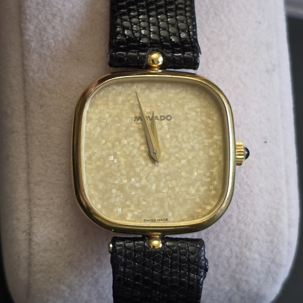 Vintage Movado Swiss Square Gold Watch Genuine Lizard Strap Swiss movement works